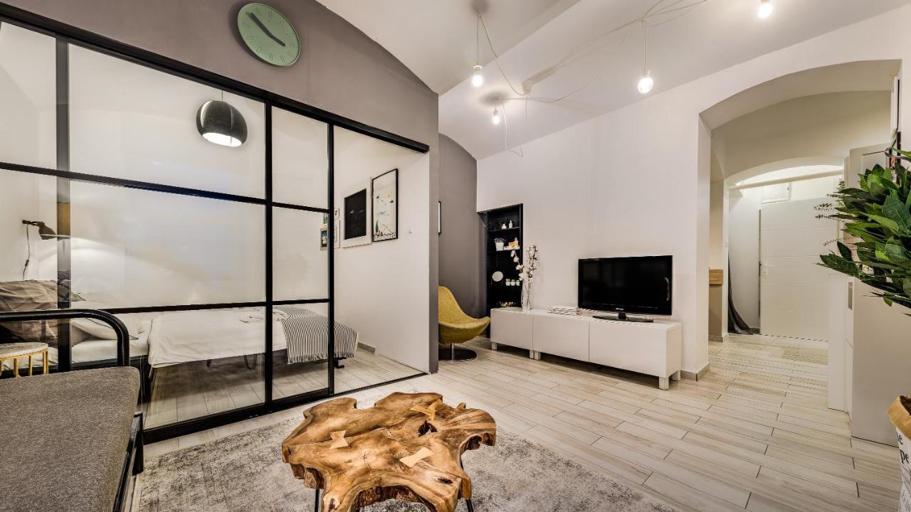 Apartments Santini Zagreb Exterior photo